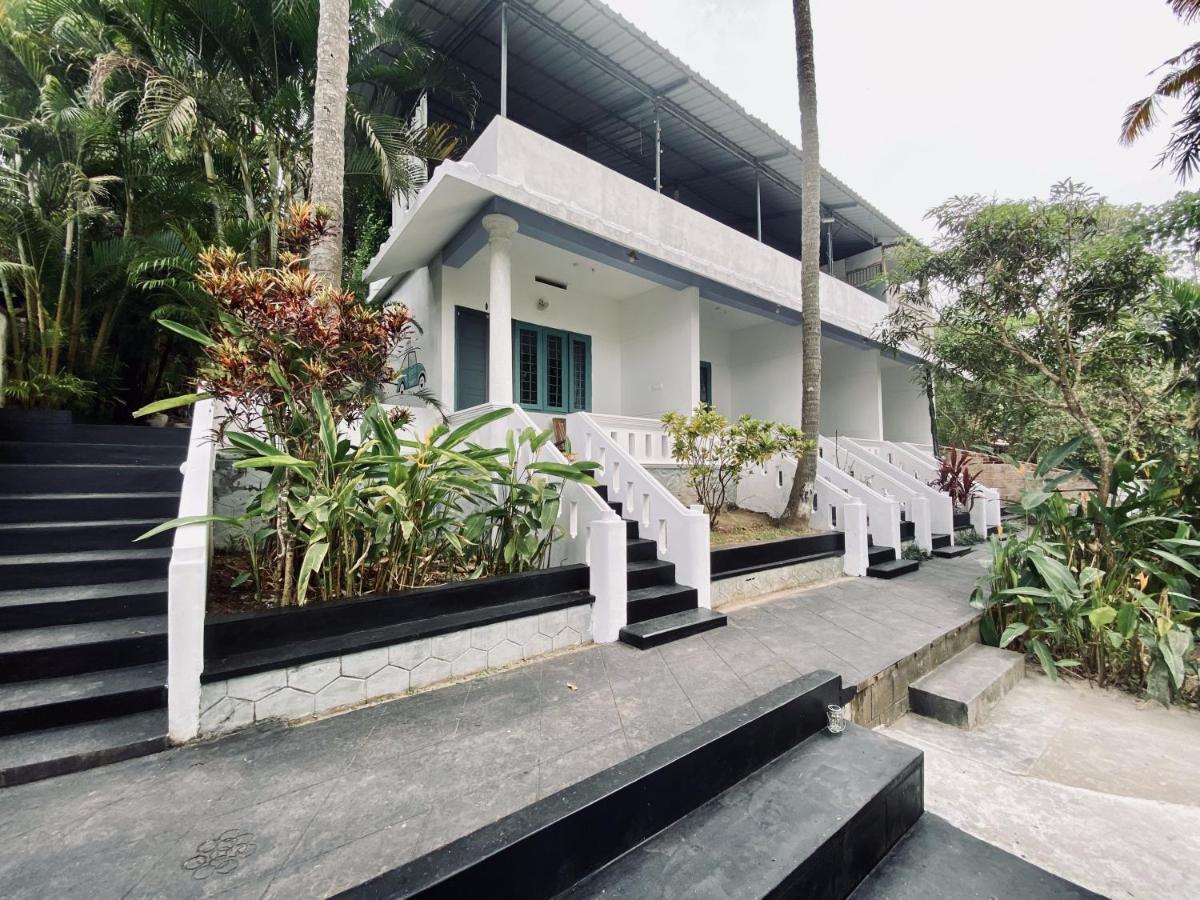 Petit Ana Beach Retreat วาร์คาลา ภายนอก รูปภาพ