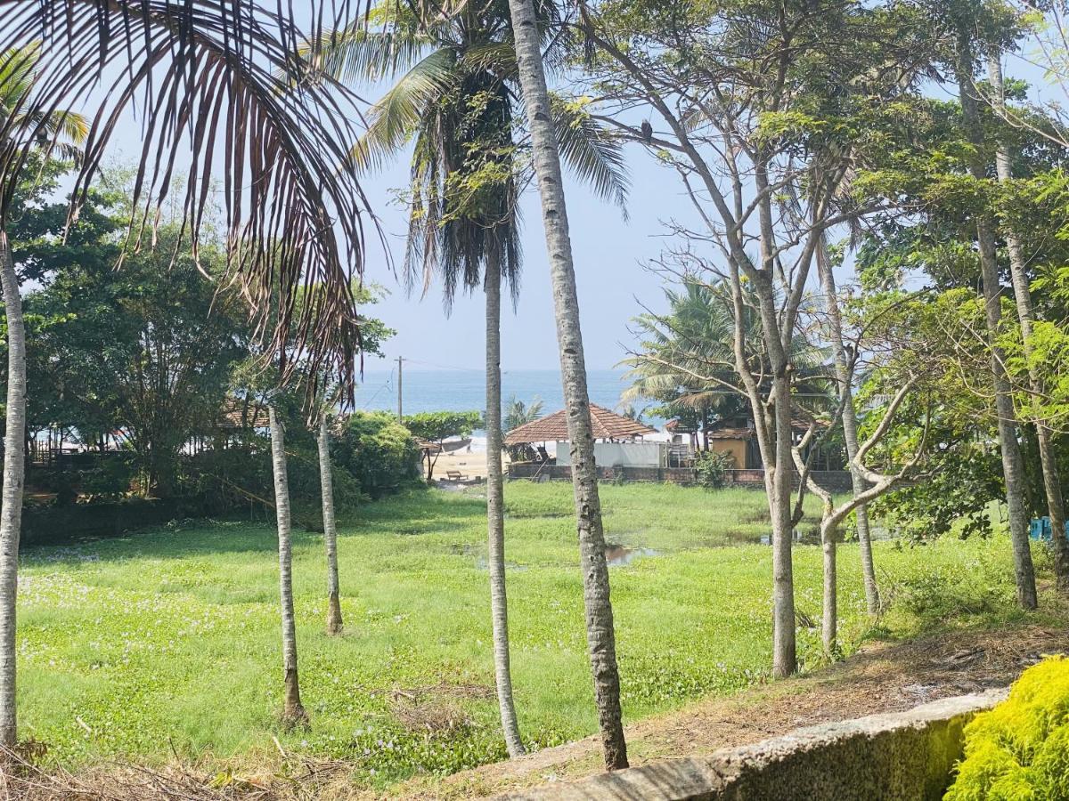 Petit Ana Beach Retreat วาร์คาลา ภายนอก รูปภาพ